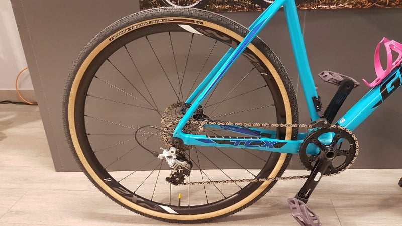 Carica immagine in Galleria Viewer, GIANT TCX SLR 1 CYCLOCROSS 2018 M USATO
